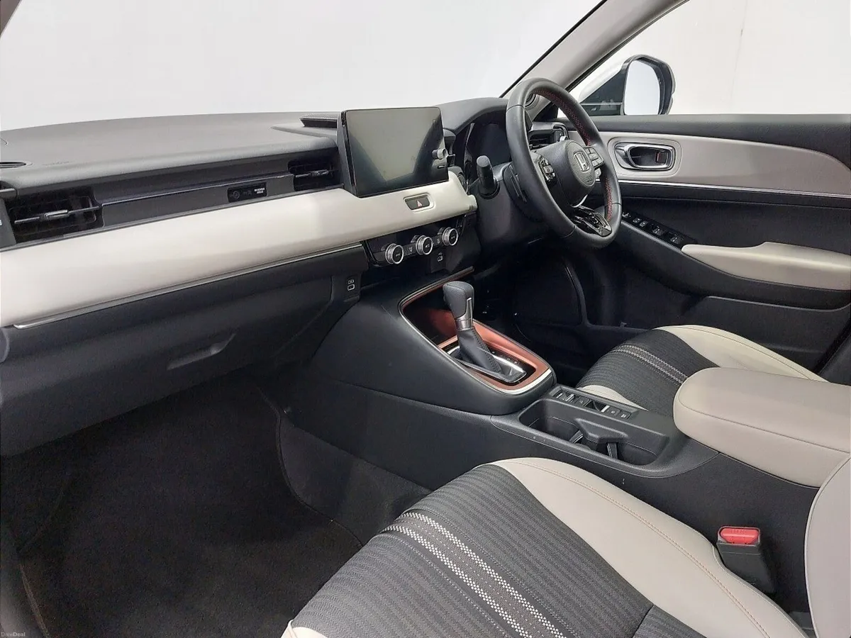 Honda HR-V Hr-V Hatchback Advance Style - Image 2
