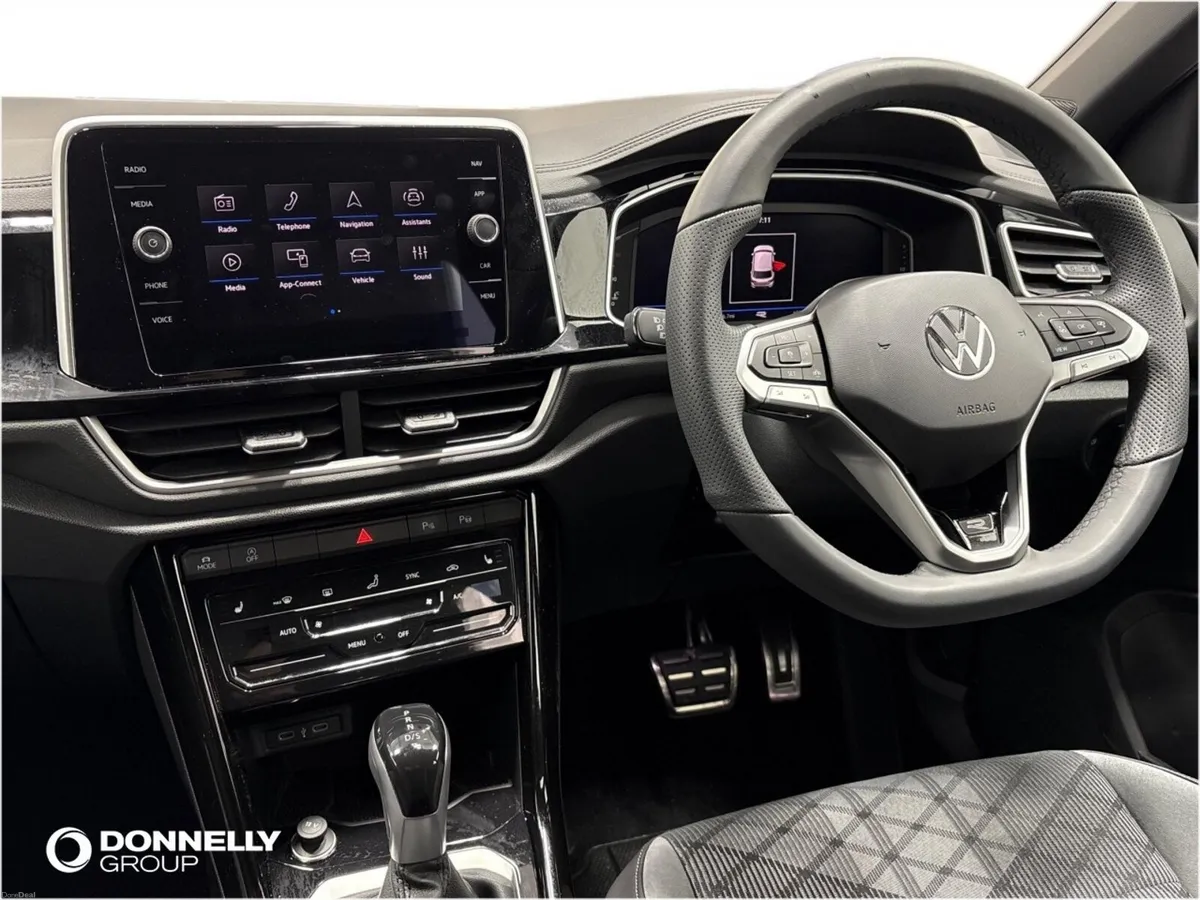 Volkswagen T-roc Diesel Hatchback R-Line - Image 2