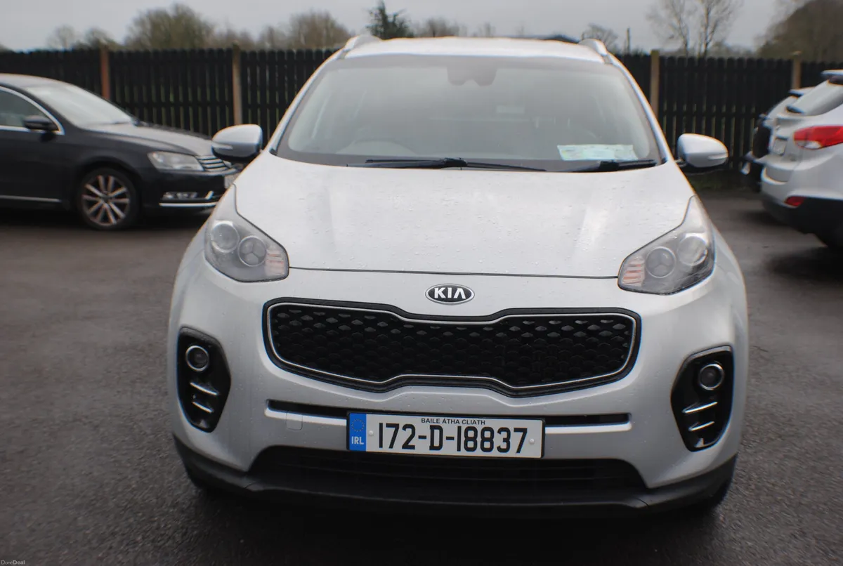 KIA SPORTAGE 1.7L PLATINUM SUV 2017 - Image 1