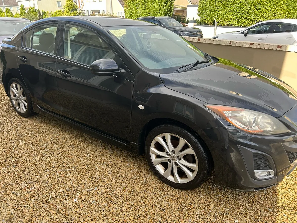 2010 Mazda 3 Sport - Image 3