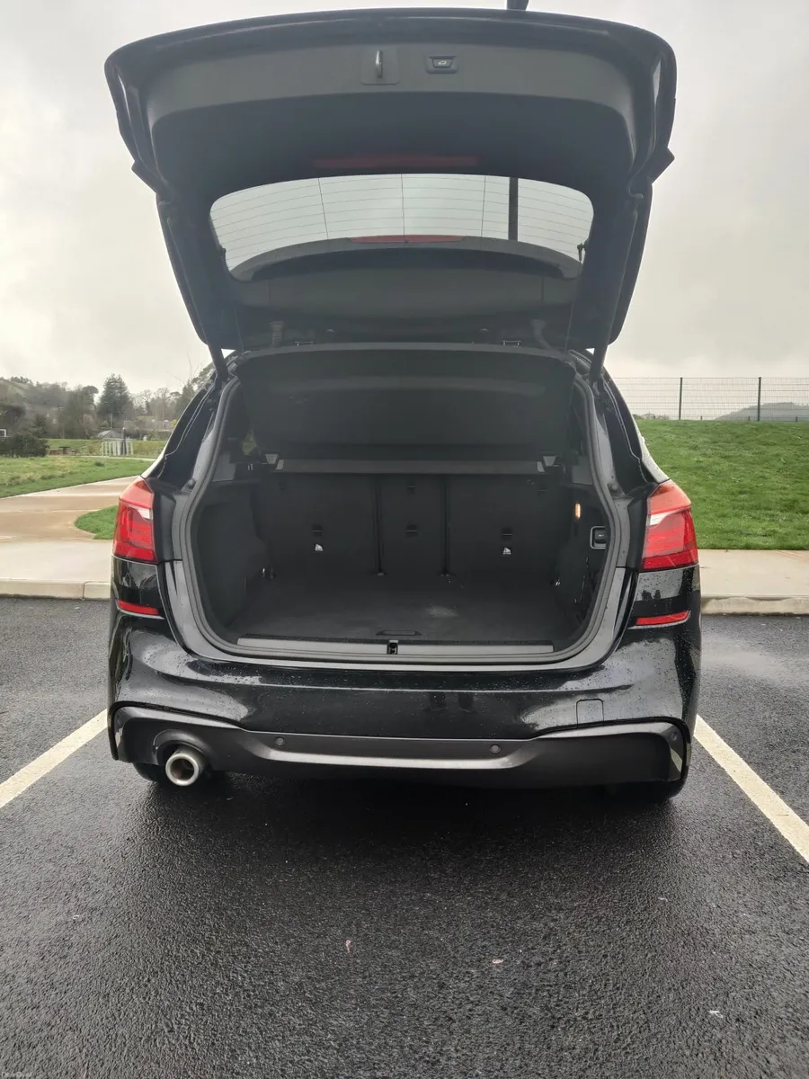 BMW 2-Series 2019 - Image 2