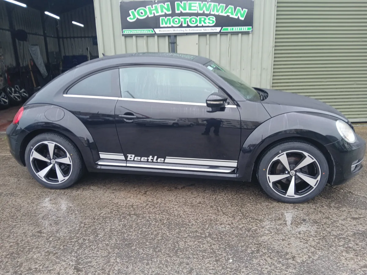 Volkswagen Beetle 2016 low mileage lady owned - Image 1