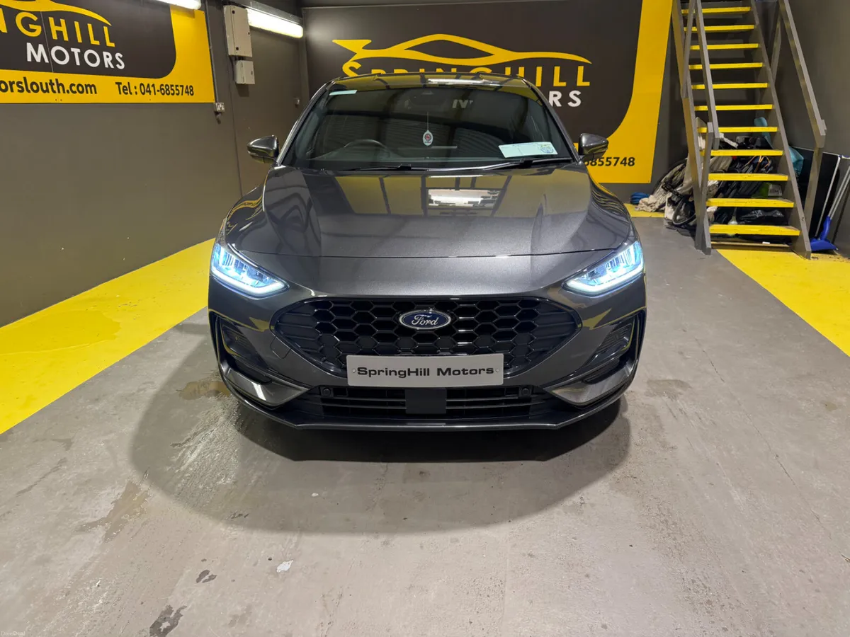 2025 Ford Focus 1.0T St-Line Petrol Hybrid  125ps - Image 5