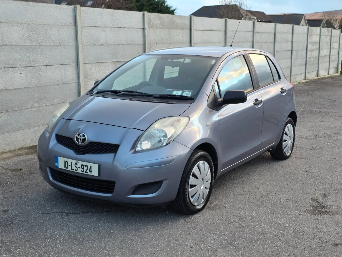 Toyota Yaris 1.0 VVT-i Terra NCT 07/26 TAX 05/26 - Image 1