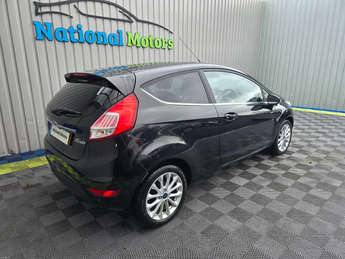 2017 Ford Fiesta TITANIUM X 1.0 Petrol - Image 4