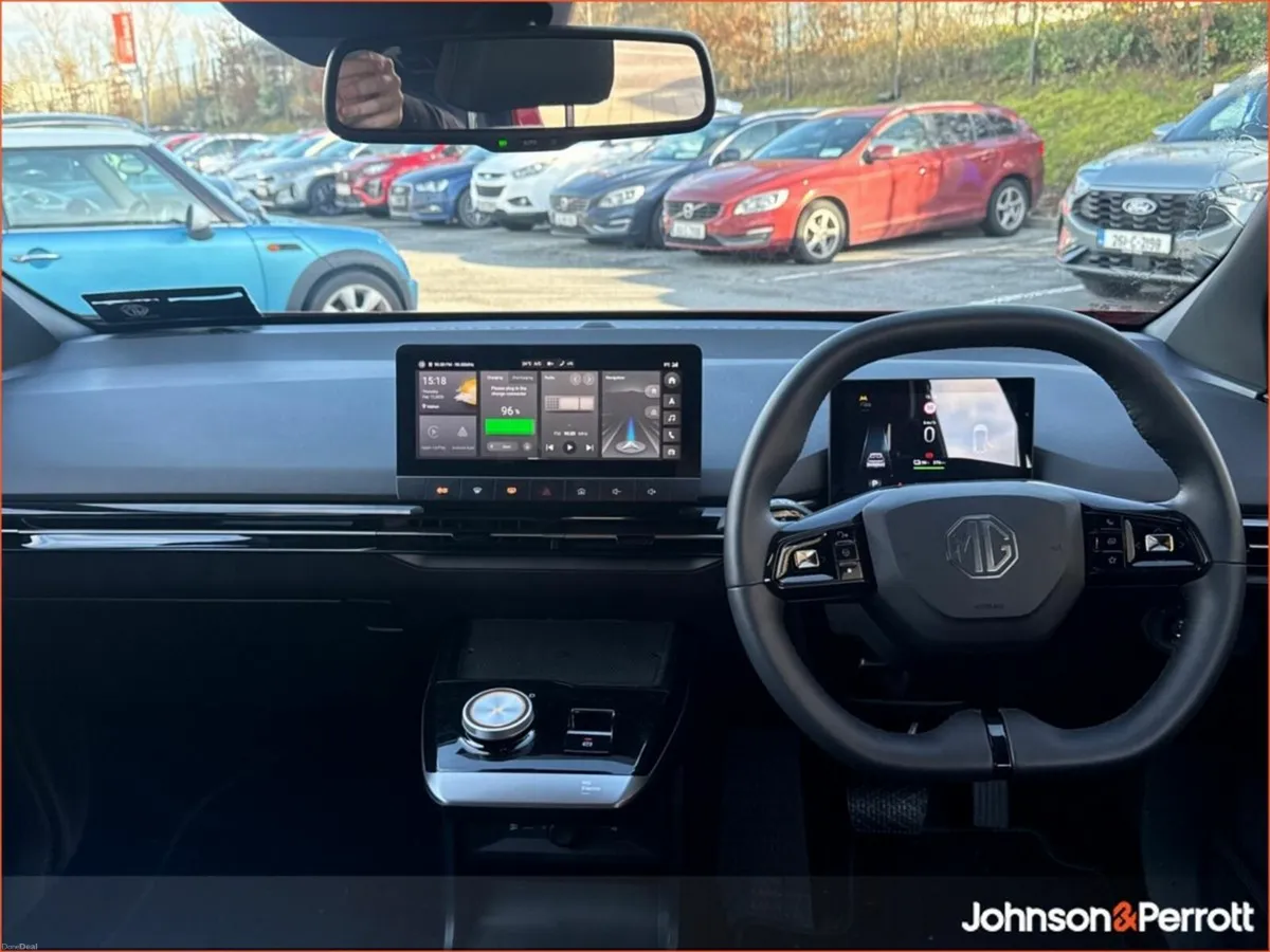 MG MG4 TOP SPEC LONG RANGE EXCLUSIVE - Image 4