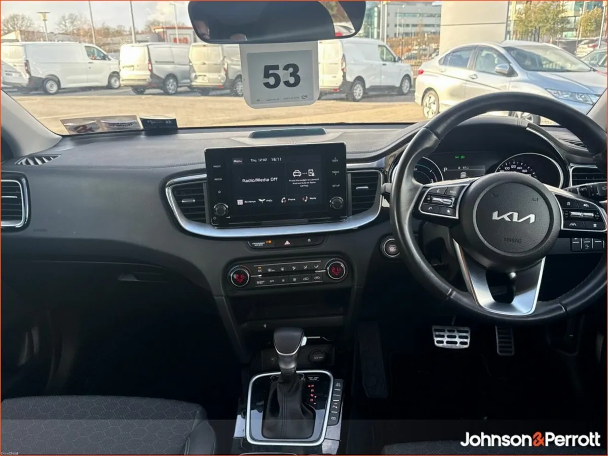 Kia XCeed 1.6 PHEV. TINY MILEAGE! - Image 4