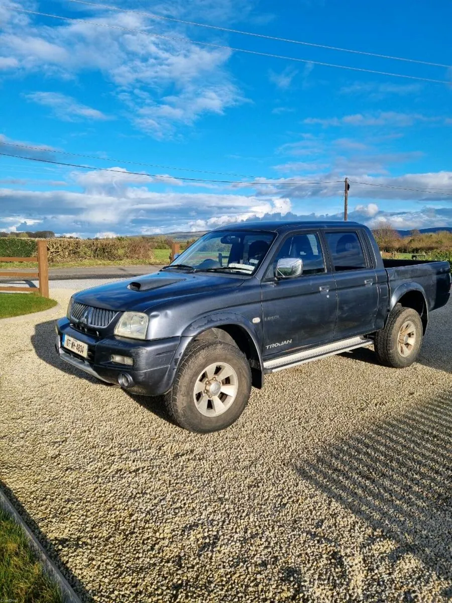 Mitsubishi L200 - Image 2