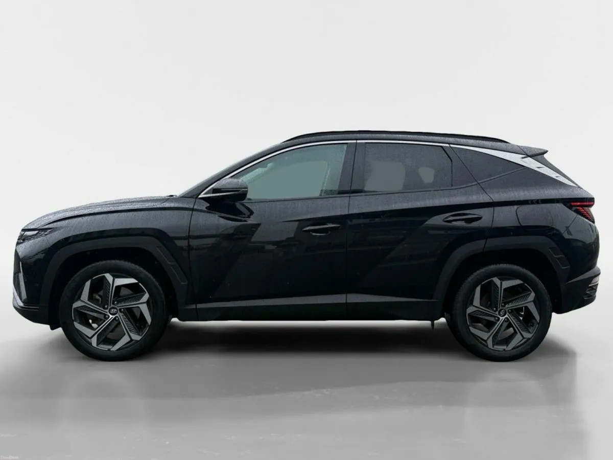Hyundai Tucson 2WD Executive Plus HEV Auto - Image 4