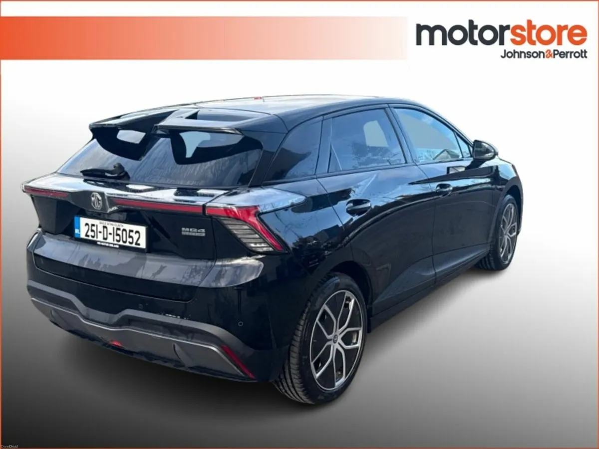 MG MG4 TOP SPEC LONG RANGE EXCLUSIVE - Image 2