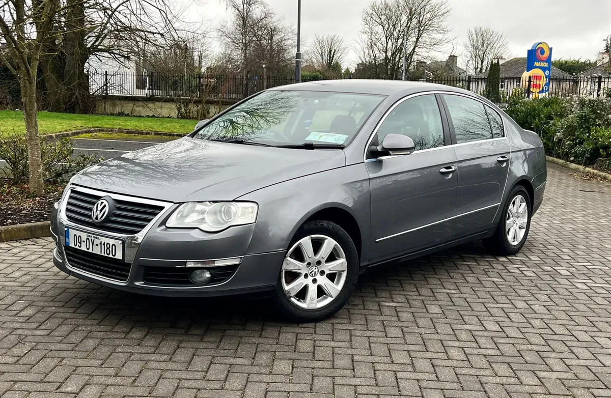 Volkswagen Passat 2009 1.9 TDI new nct 12/26 - Image 1