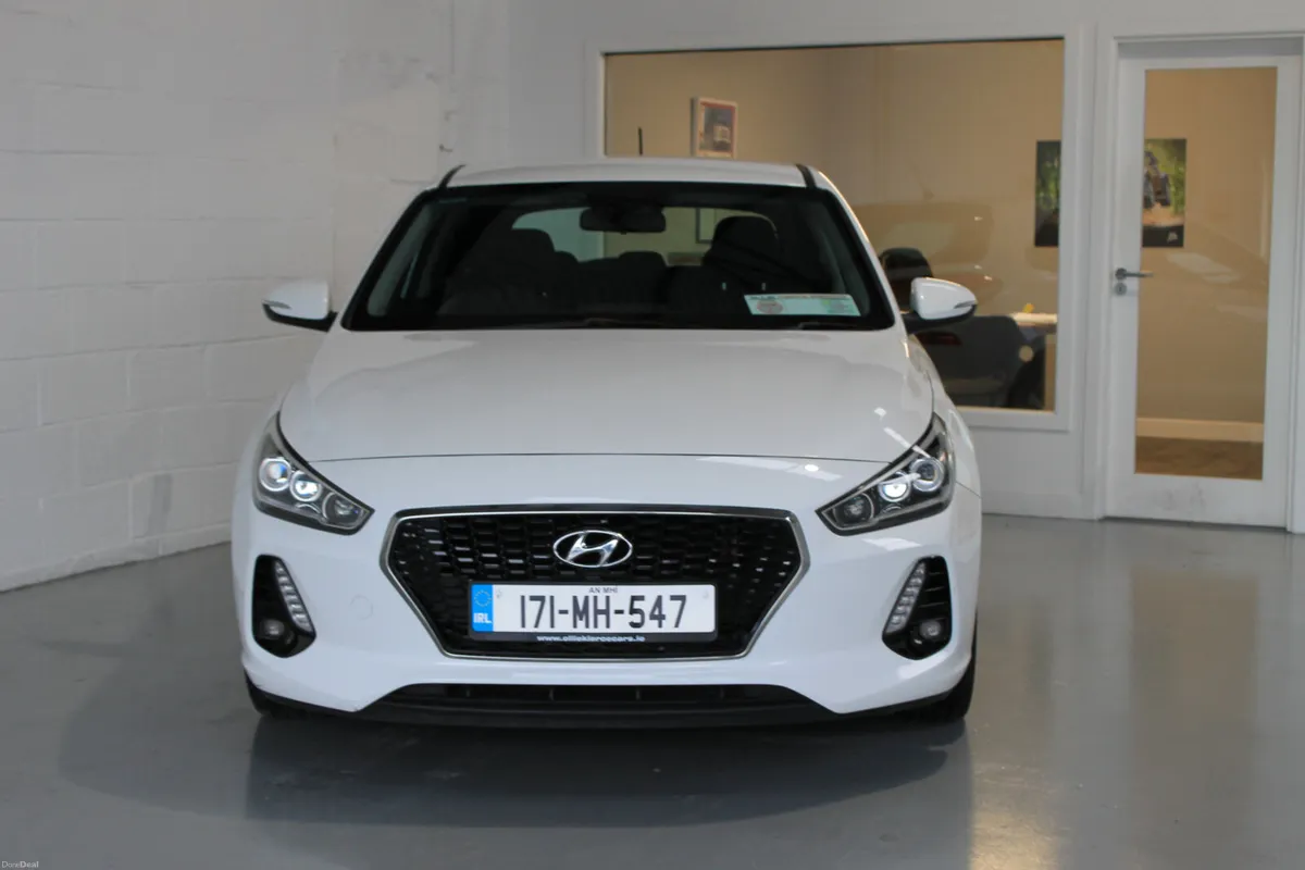Hyundai i30 2017, Deluxe, Finance Arranged - Image 3