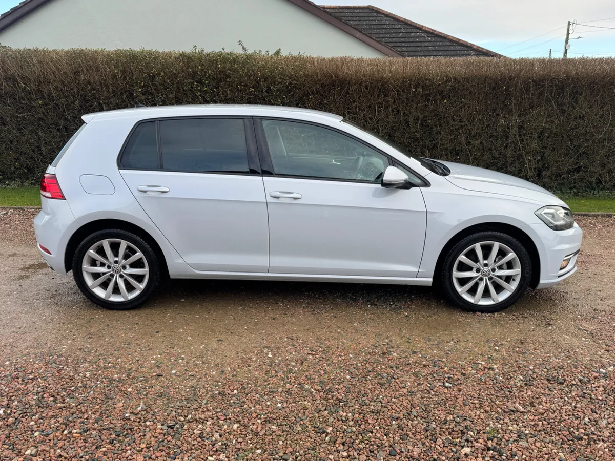 182 Volkswagen Golf Comfortline 1.2 DSG - Image 3