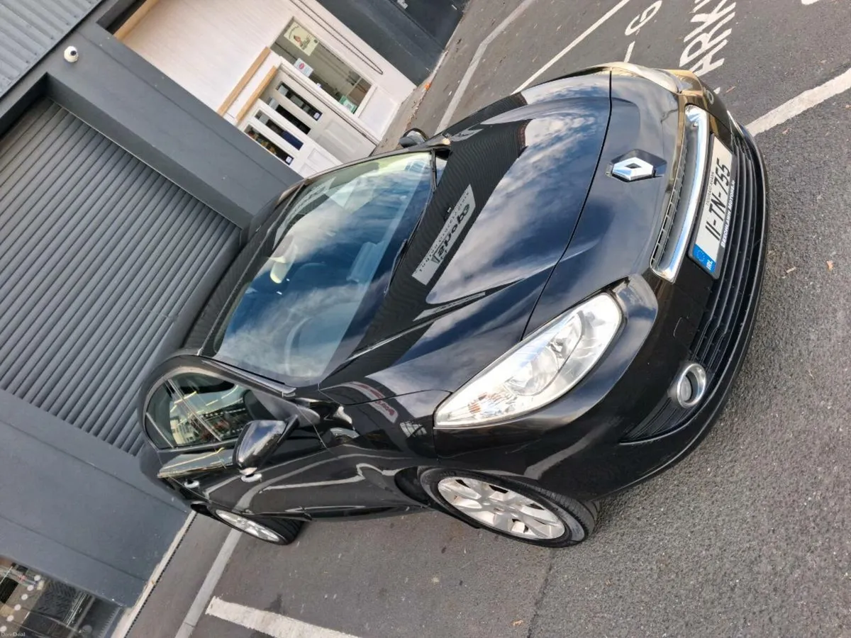Renault Fluence 2011 (Sold As Seen - Hence Price) - Image 3