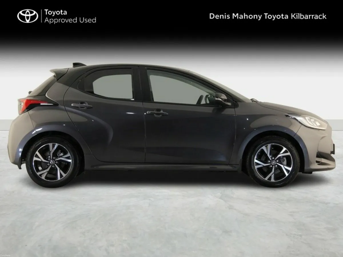Toyota Yaris HYBRID 115 L-SPORT - Image 3