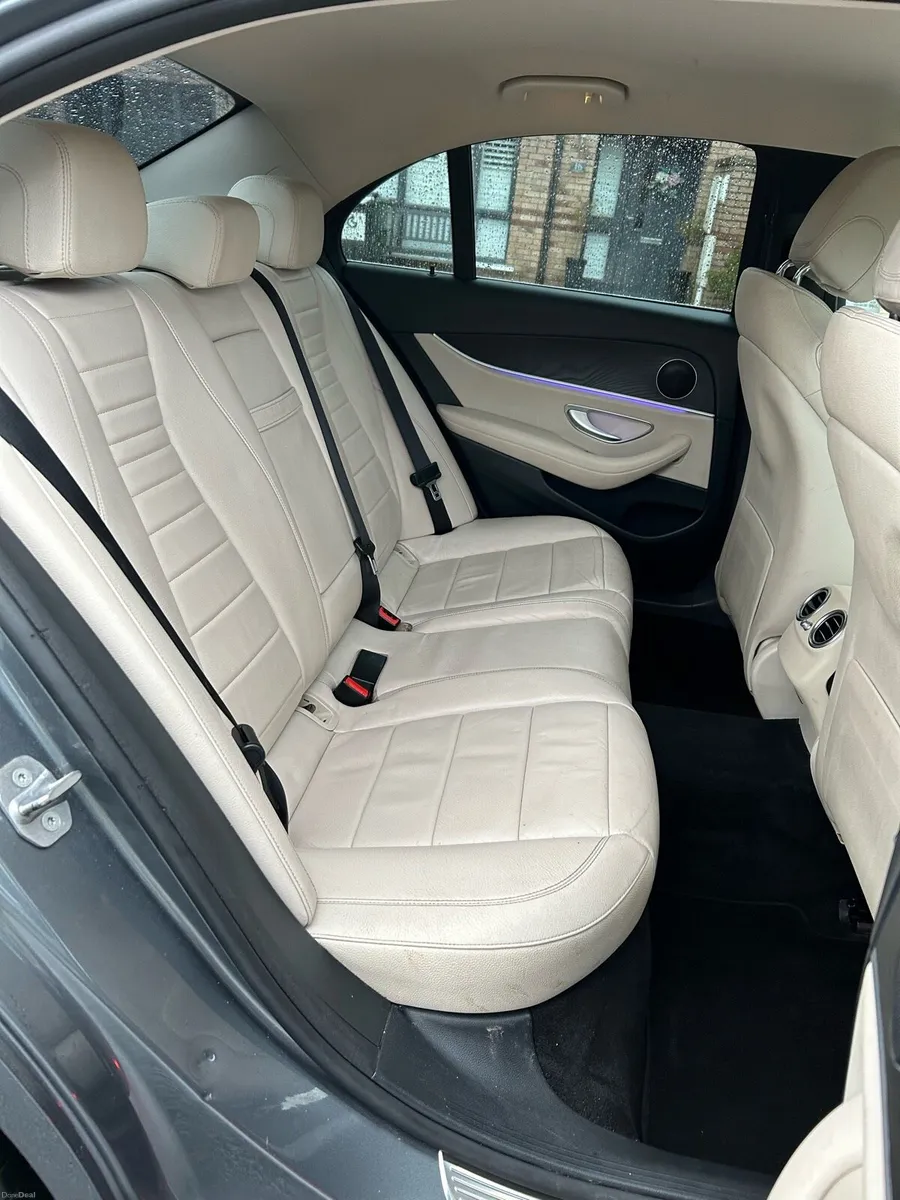 181 MERCEDES E-CLASS ADVANTGARDE SPORT €17,450 - Image 4