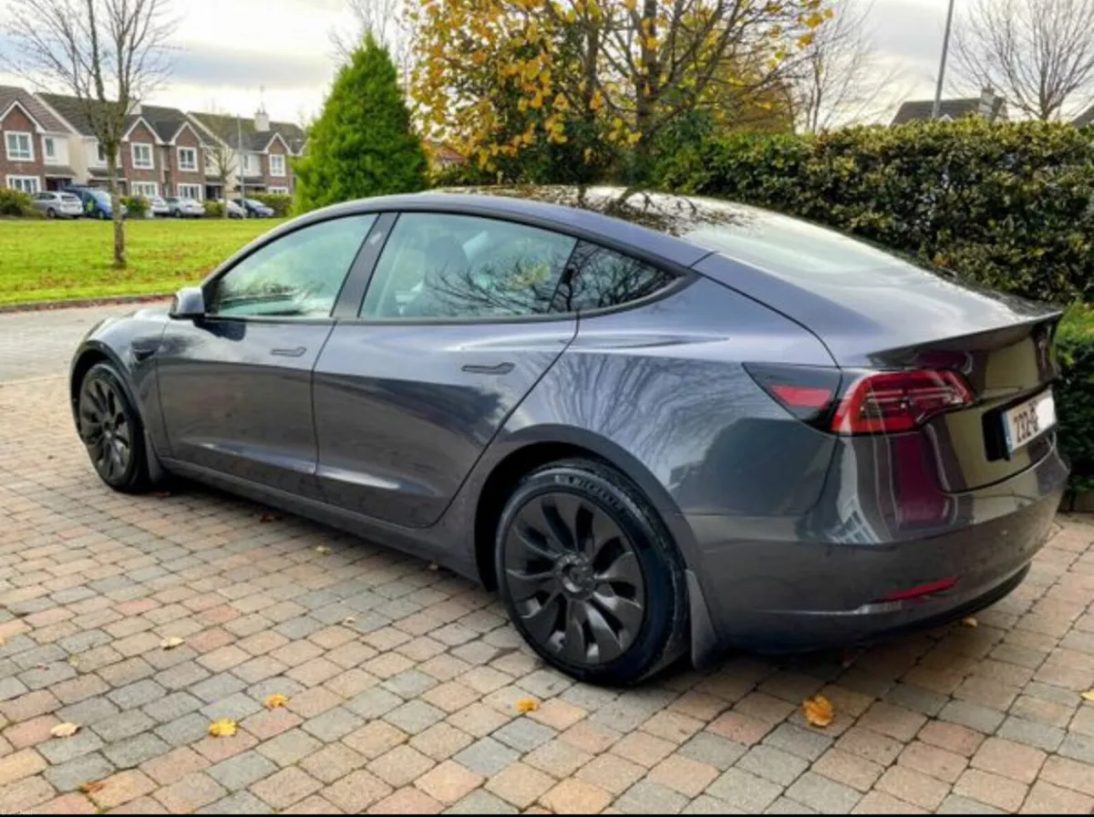 Tesla Model 3 LR RWD - Image 3