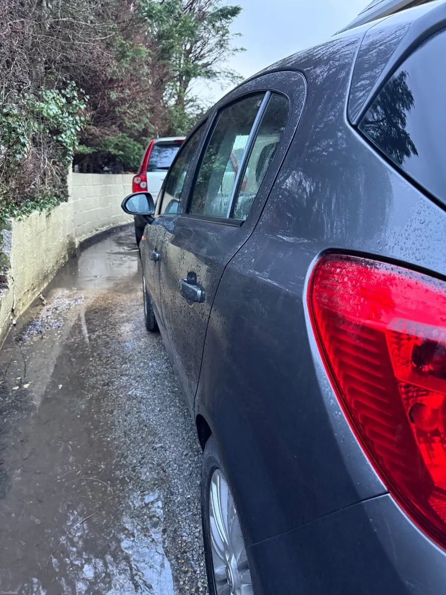 Vauxhall Corsa 2012 - Image 2