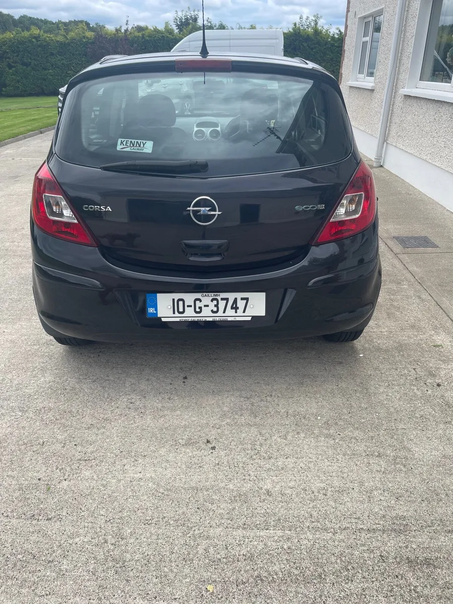 Opel Corsa 2010 - Image 4