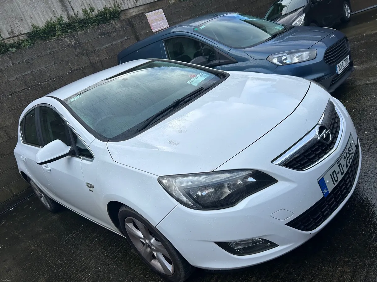 2010 Opel Astra 1.4 petrol nct Oct 2026 - Image 4