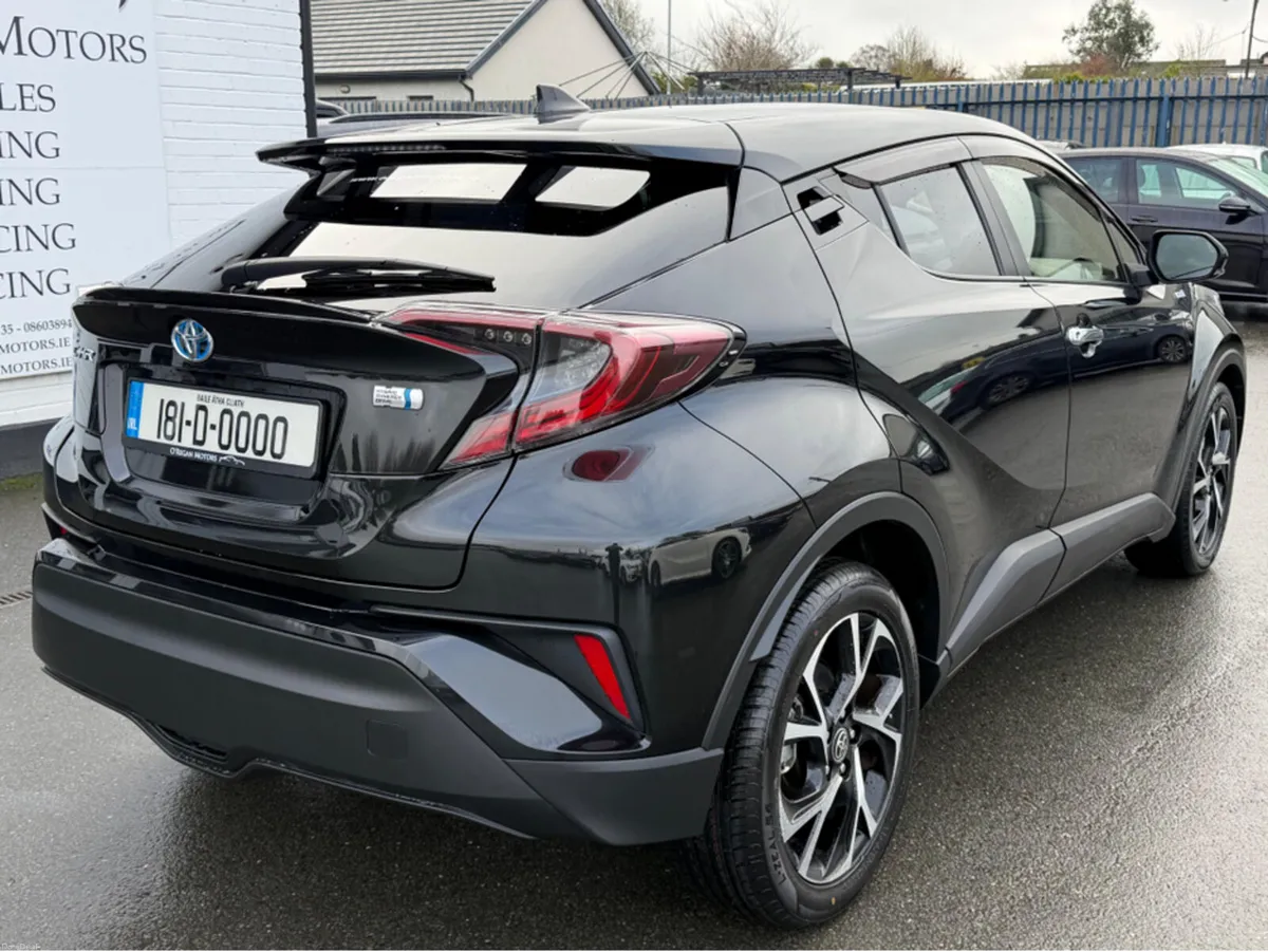 Toyota C-HR 1.8 HYBRID S-LED AUTO - Image 3