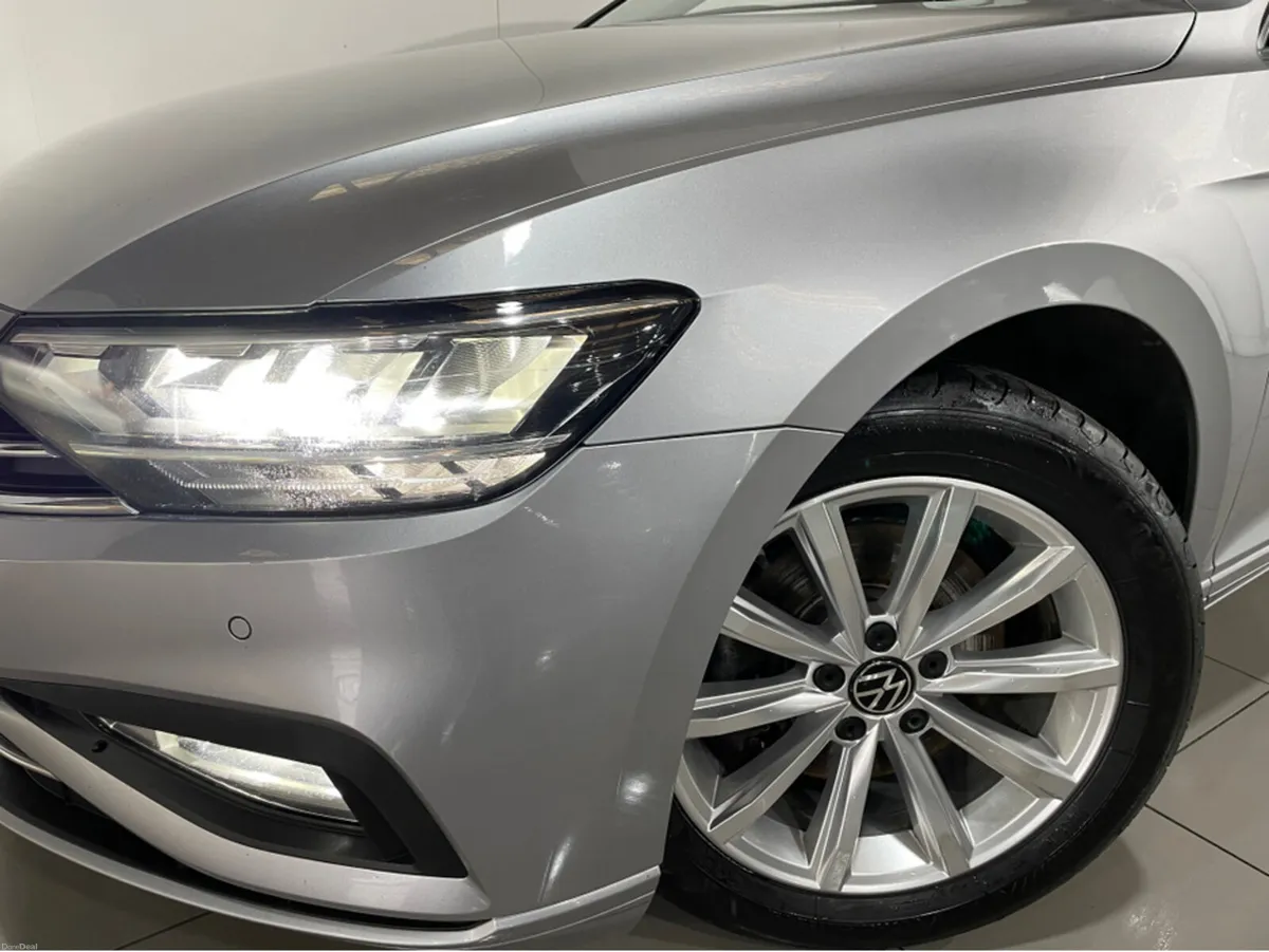 Volkswagen Passat BUSINESS 2.0 TDI MANUAL 6SPEED F - Image 4
