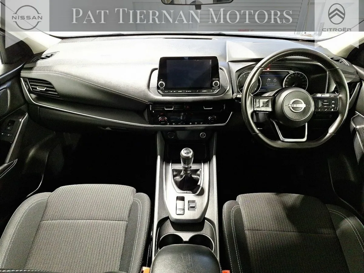 Nissan Qashqai 1.3 PET MILD HYBRID SV - Image 6
