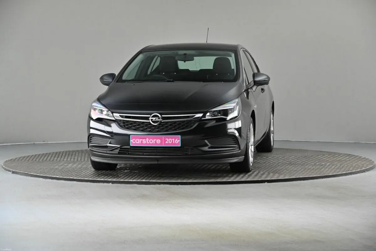 Opel Astra 1.0 TURBO SC 105BHP 6SPD - Image 3