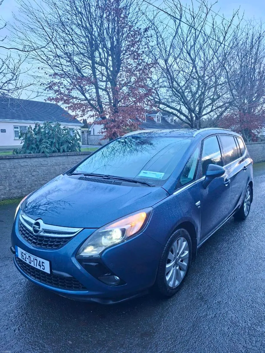 OPEL ZAFIRA 2016 7 SEATER LOW KM - Image 1