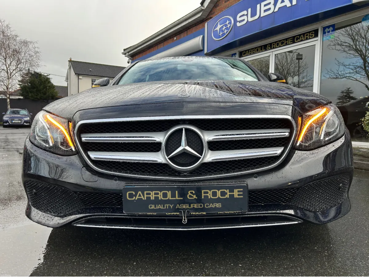 Mercedes-Benz E-Class E220 D SE - Beautiful in Bla - Image 3
