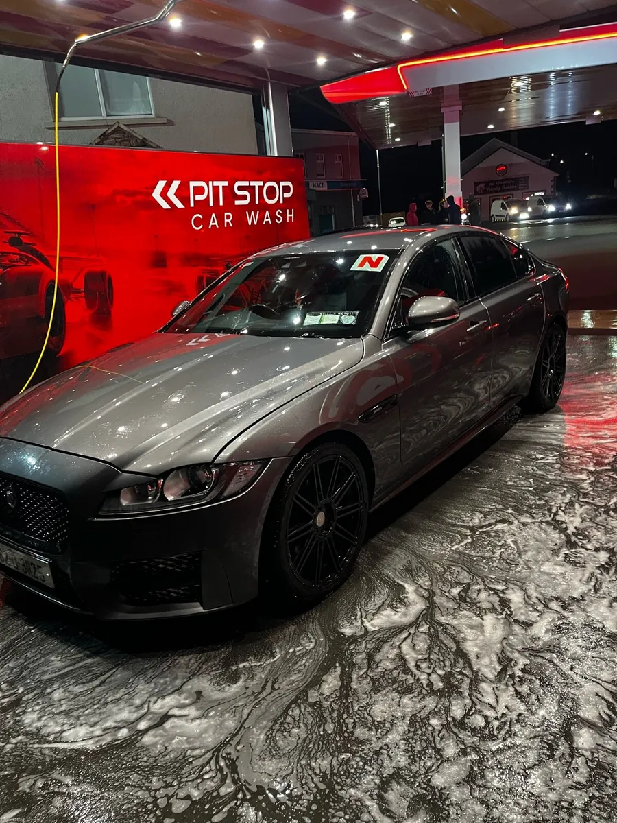 Jaguar XF R-sport 2.0 2016 automatic - Image 2
