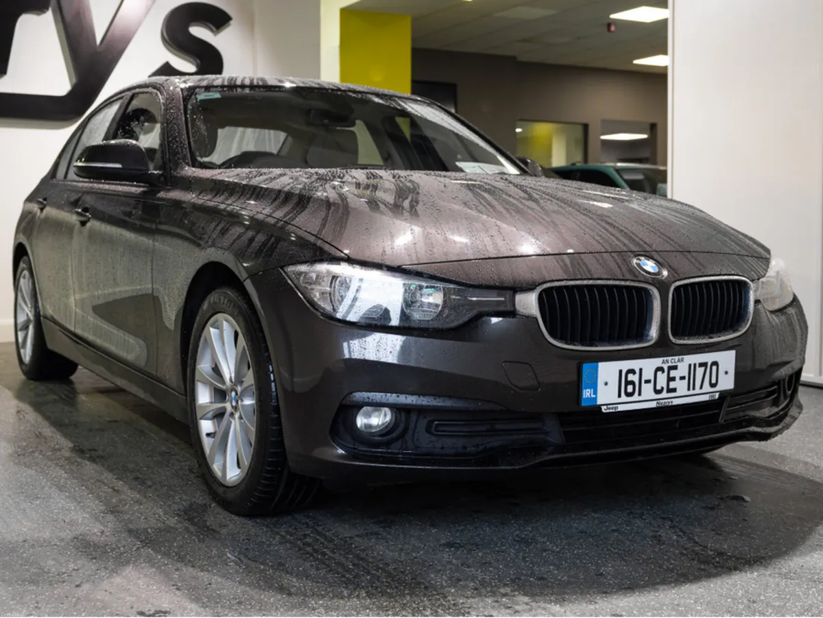 BMW 3-Series 316D SE ZLBF 4DR AUTO - Image 1