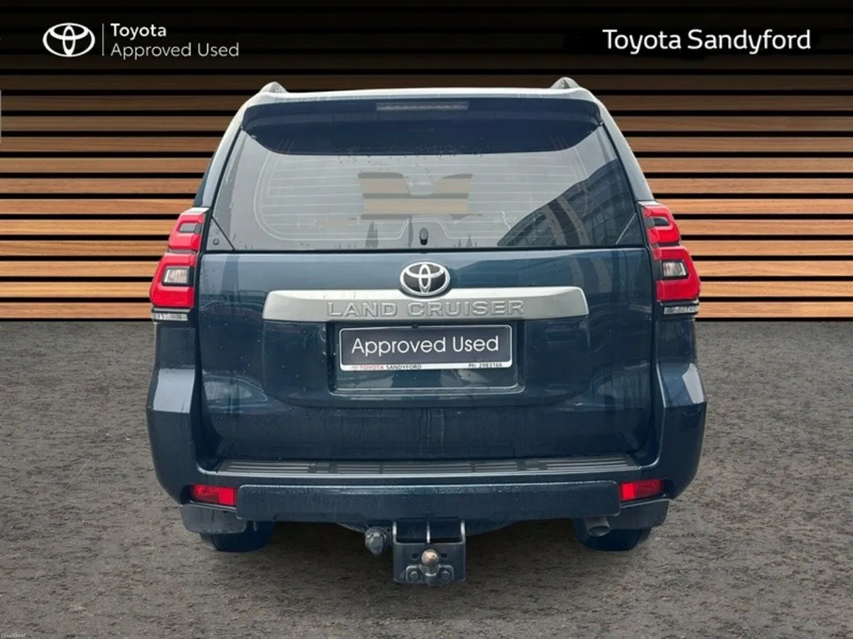 Toyota Land Cruiser BUSINESS LWB AUTO 5 SEATER COM - Image 4