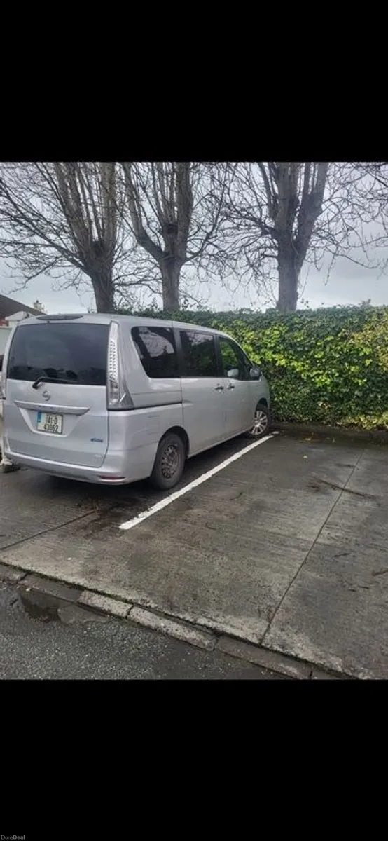 2014 Nissan Serena Self Charging Hybrid 8 Seater. New NCT today. Open to reasonable offers - Image 3
