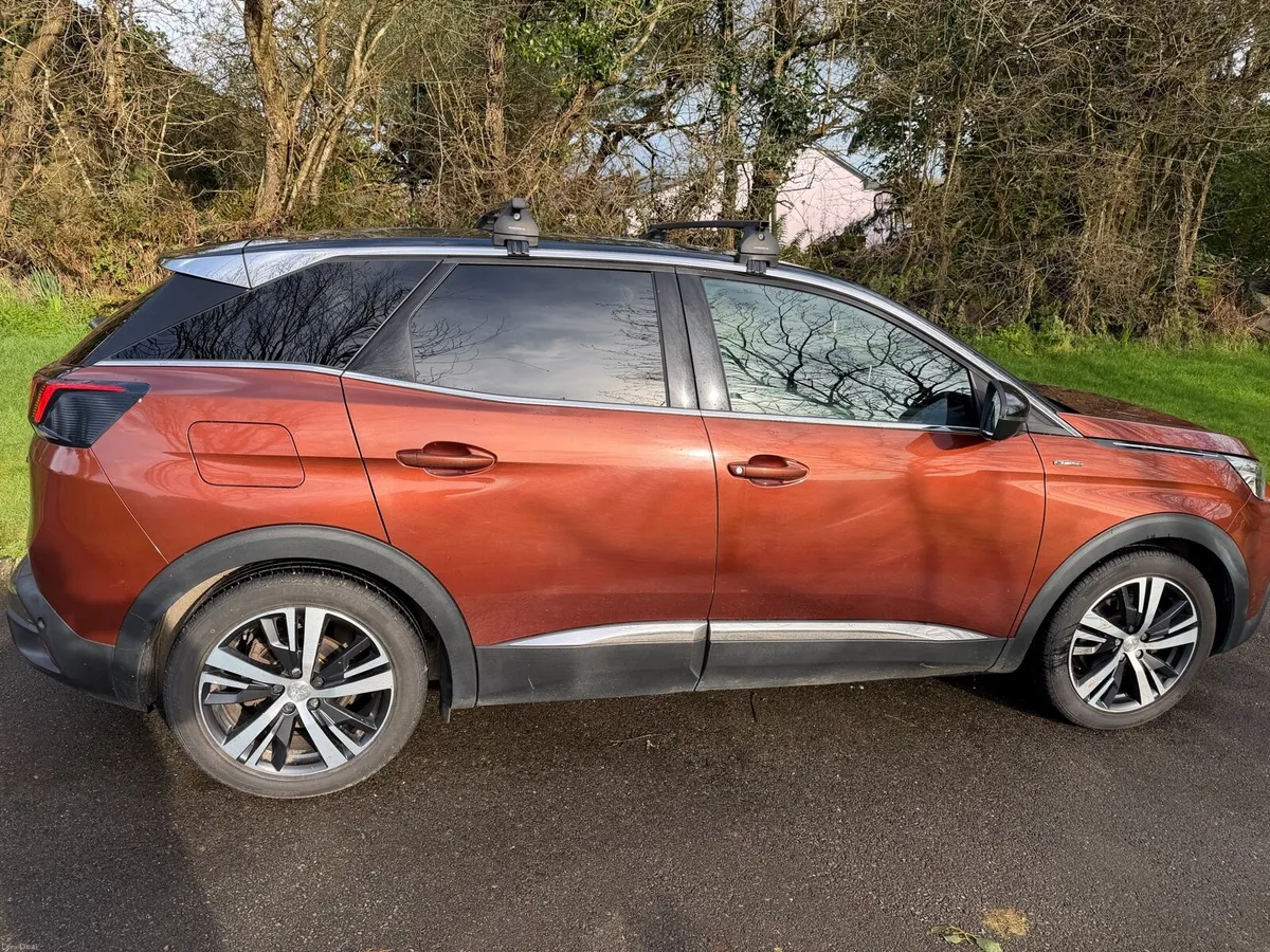 Peugeot 3008 - Image 1