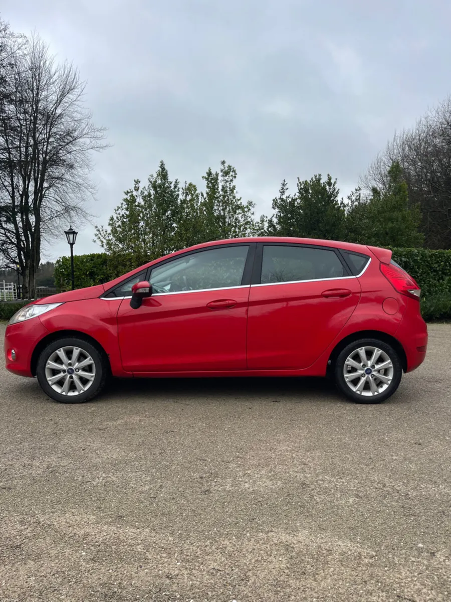Zetec Ford Fiesta - Image 4