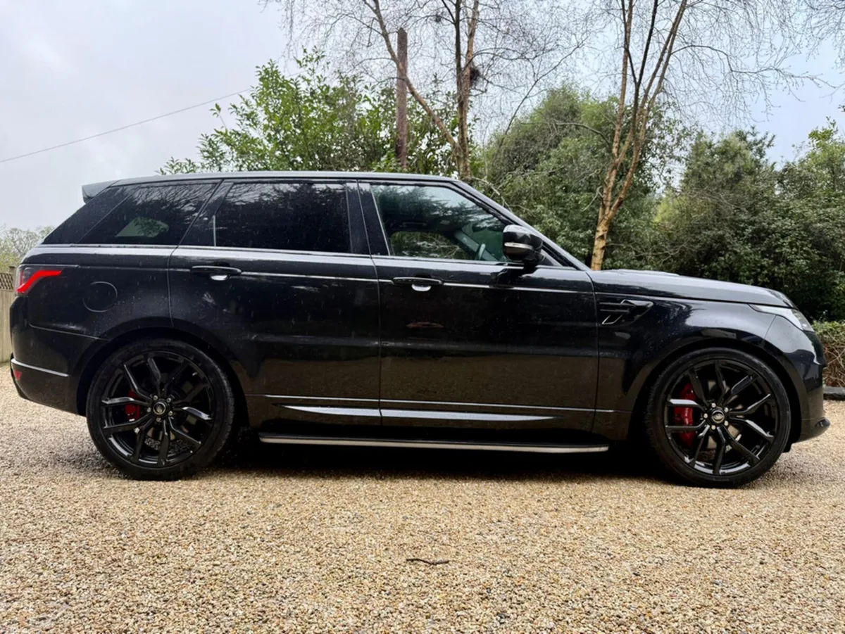 Land Rover Range Rover Sport P400 HSE DYNAMIC BLAC - Image 3