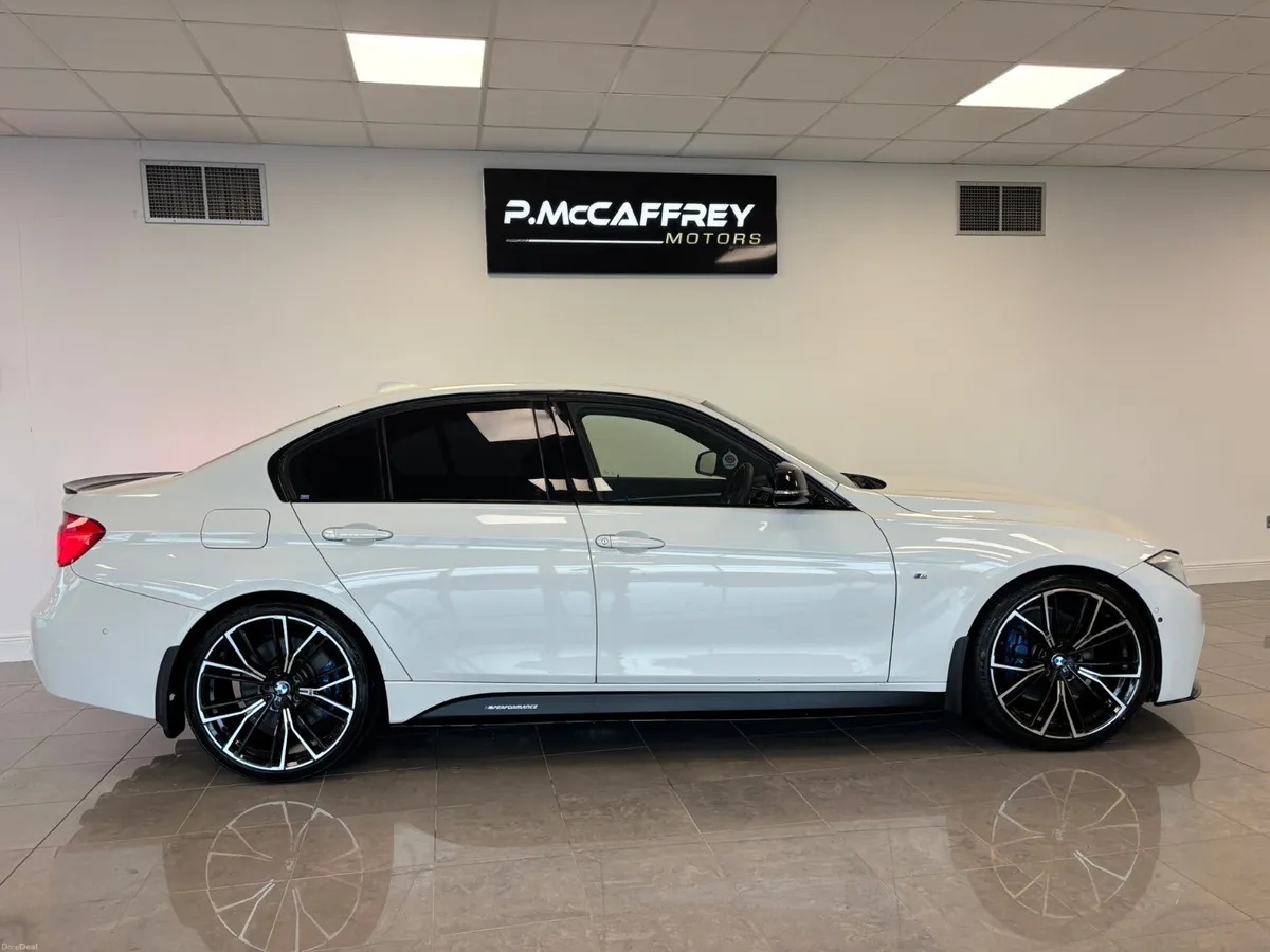 2015 BMW 320D M-SPORT F30 AUTO M-PERFORMANCE KIT - Image 5