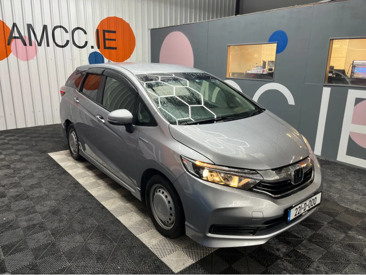 Honda Shuttle €17950 2022 HONDA SHUTTLE HYBRID SEN - Image 1