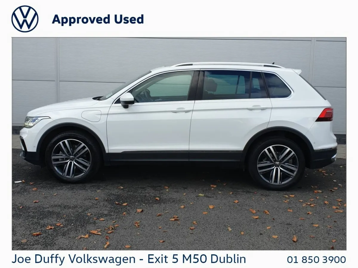 Volkswagen Tiguan Elegance 1.4TSI PHEV 245 HP - €5 - Image 4