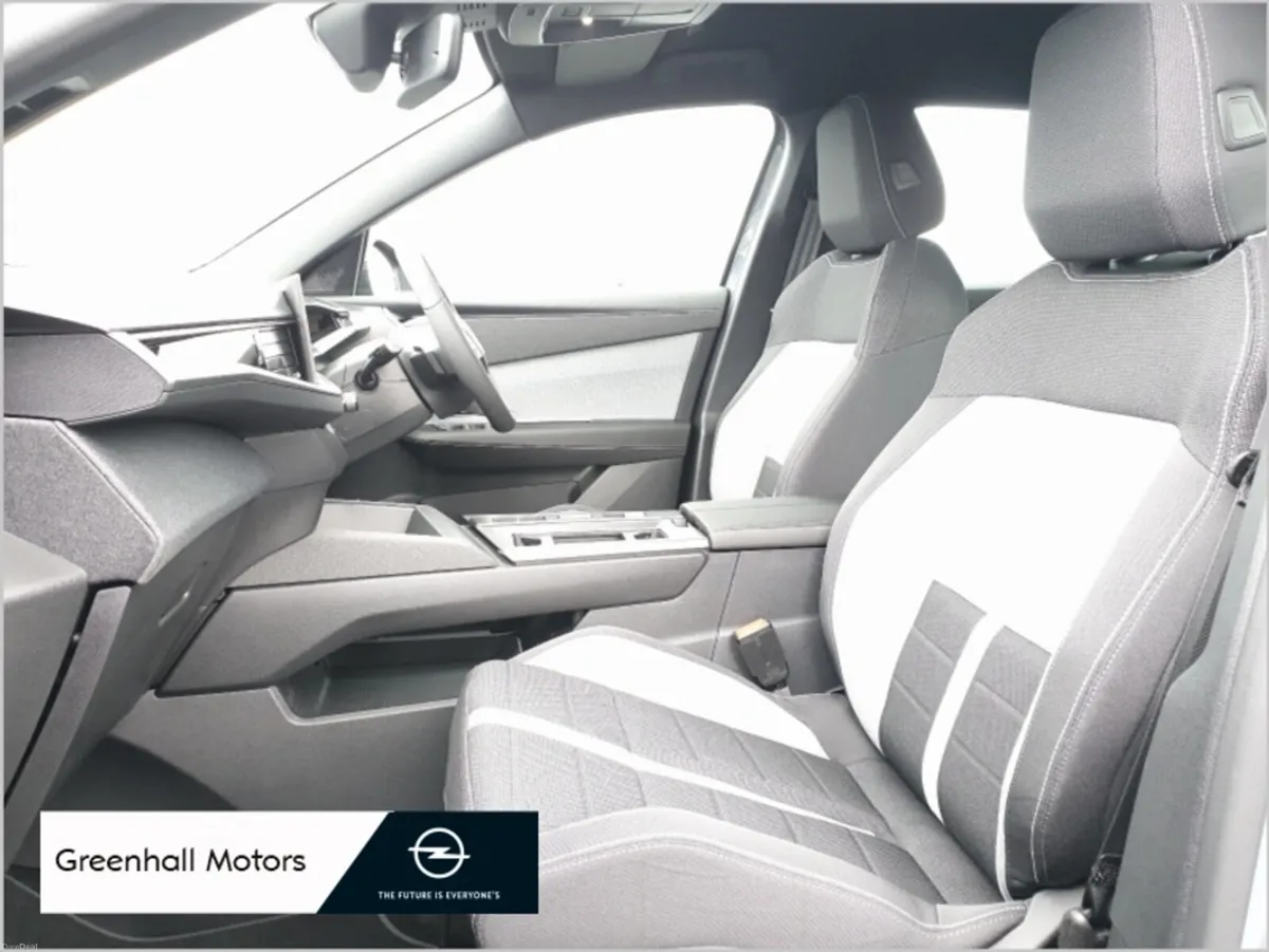 Opel Grandland ELEGANCE PURETECH 13 - Image 4