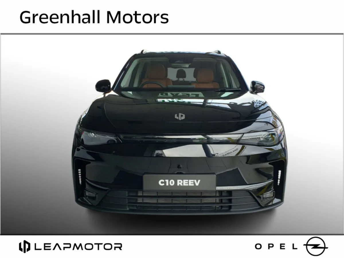 Leapmotor C10 C10 REEV in Metallic Black - Image 3