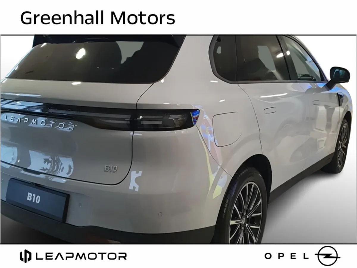 Leapmotor B10 DESIGN in Tundra Grey - Image 4