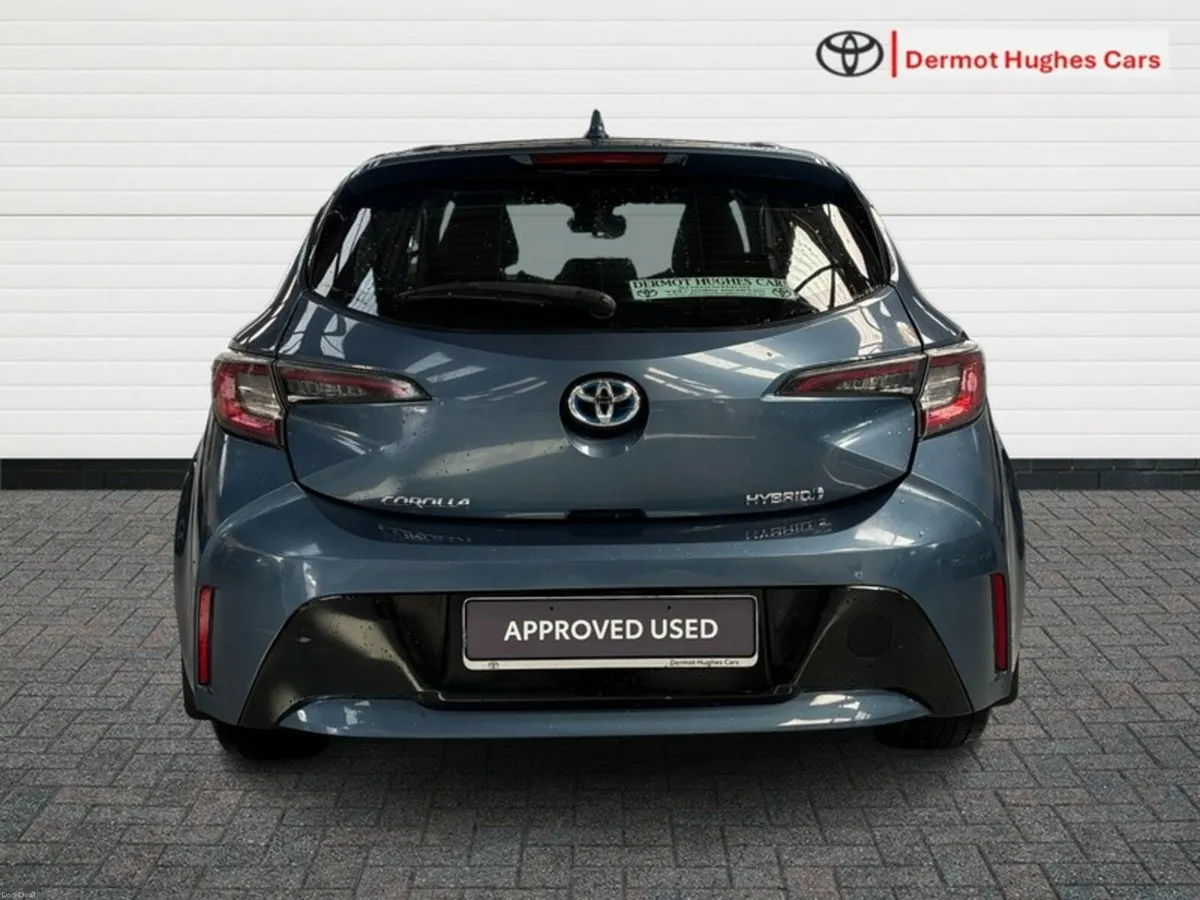 Toyota Corolla HYBRID H/B AUTO - Image 4