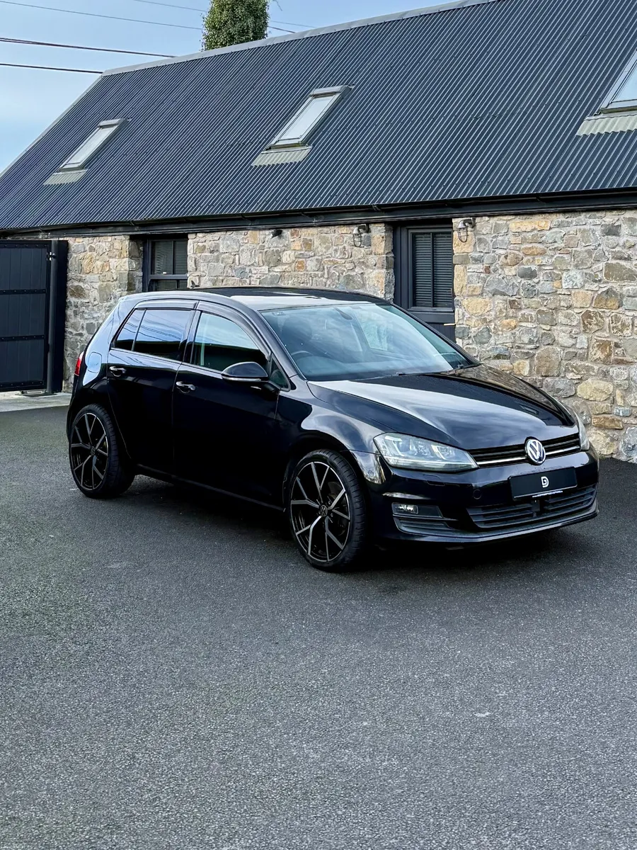 2014 VOLKSWAGEN GOLF COMFORTLINE 1.2 TSI AUTO - Image 1