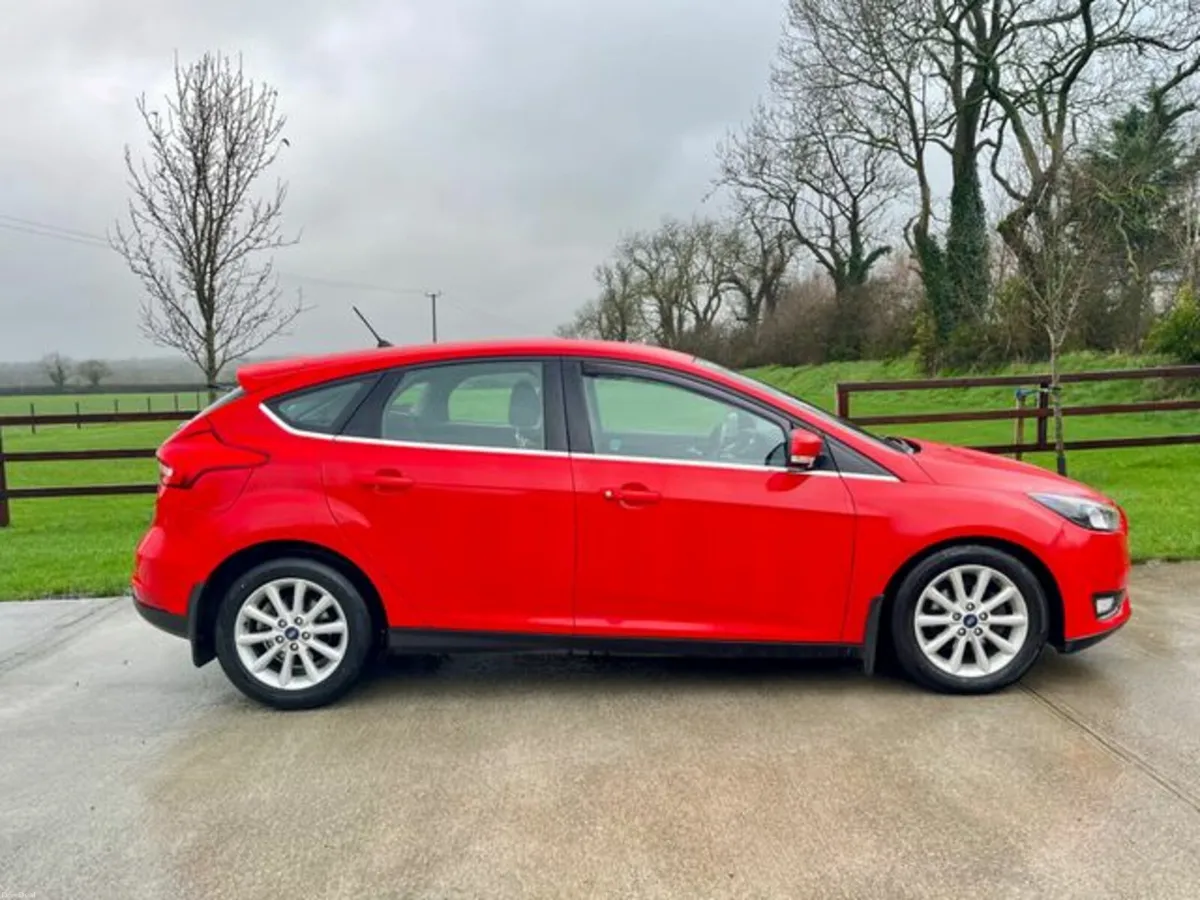 Ford Focus Titanium 1.5TD 120PS Auto *RETAIL PRICE - Image 4