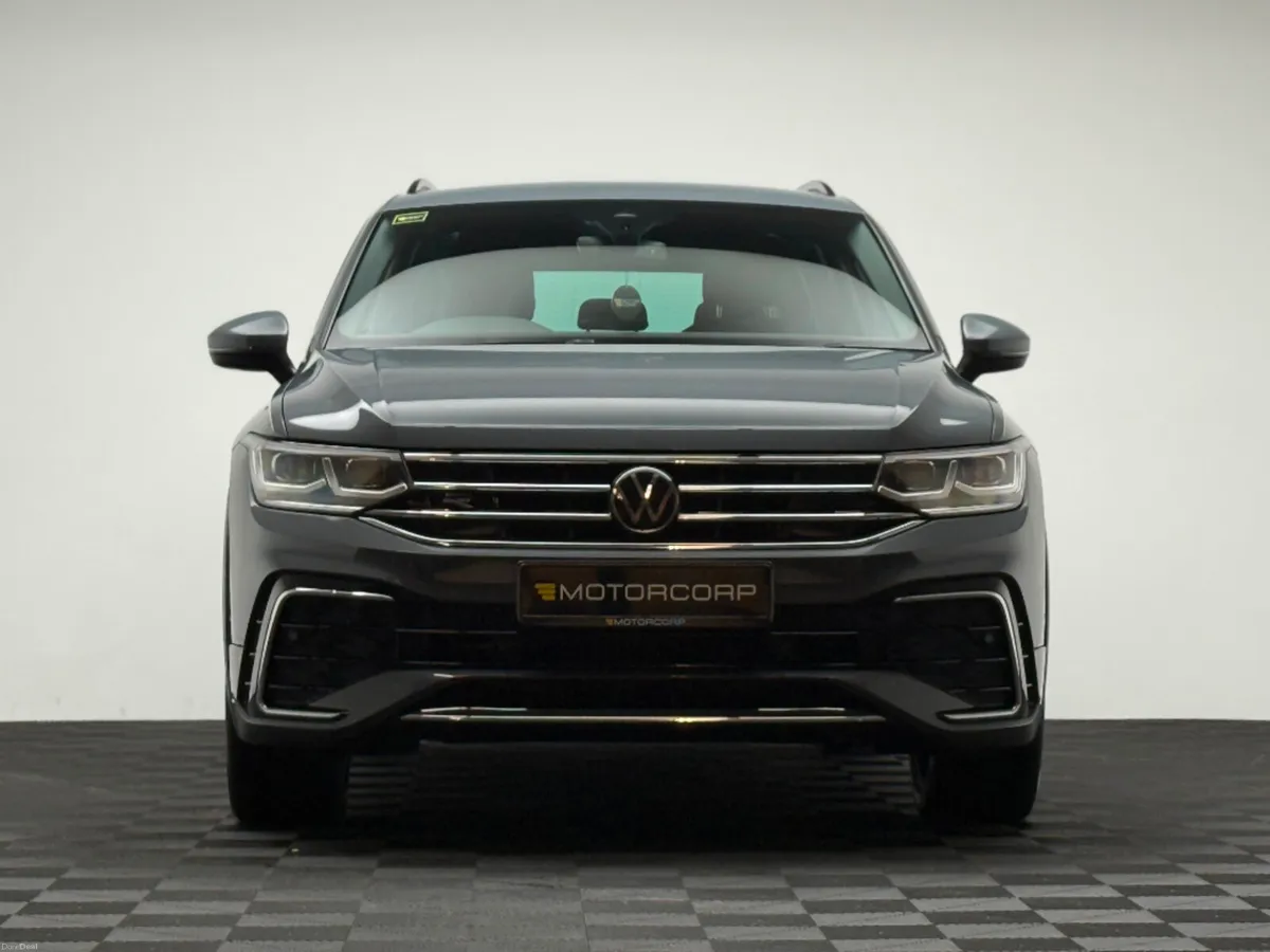 Volkswagen Tiguan R-LINE TSI DSG - Image 2