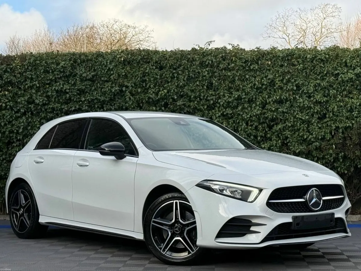 Mercedes-Benz A-Class A250e AMG-LINE 1.3 HYBRID // - Image 1