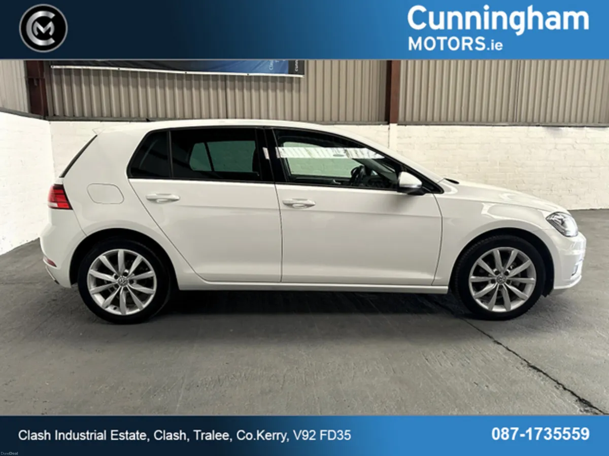 2019 Immaculate TSI Comfortline Tech Edition Golf - Image 4