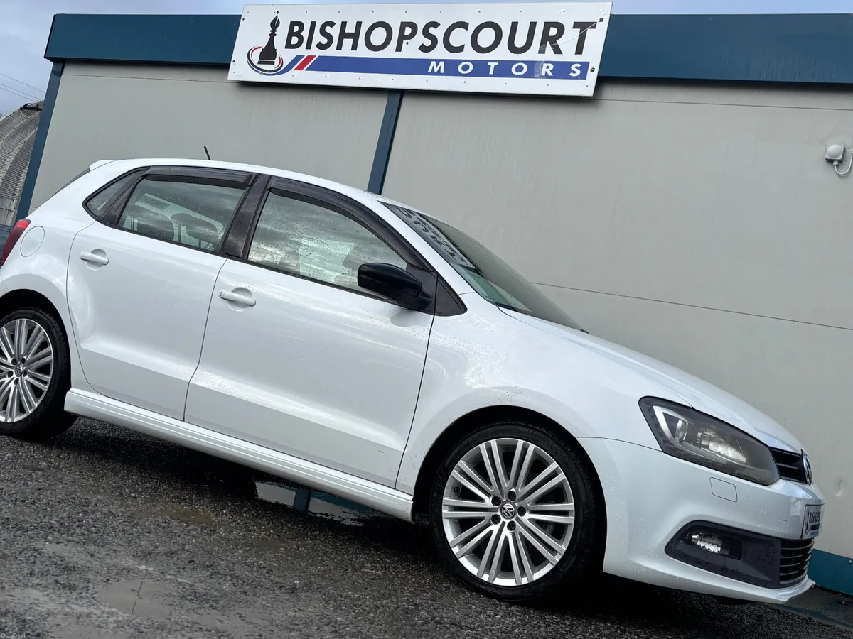 VOLKSWAGON POLO - Image 3